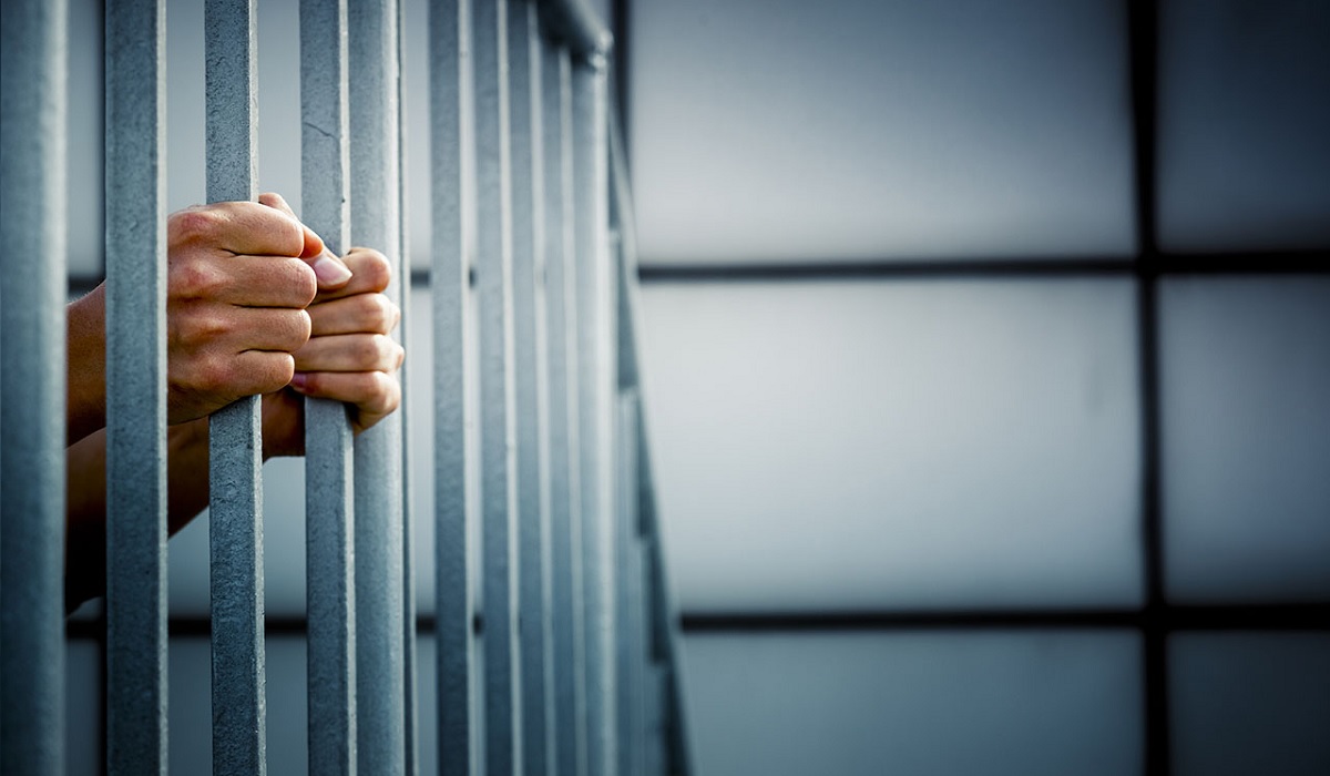 Arab Expat Sentenced to Jail for Insulting Saleswoman in Qatar